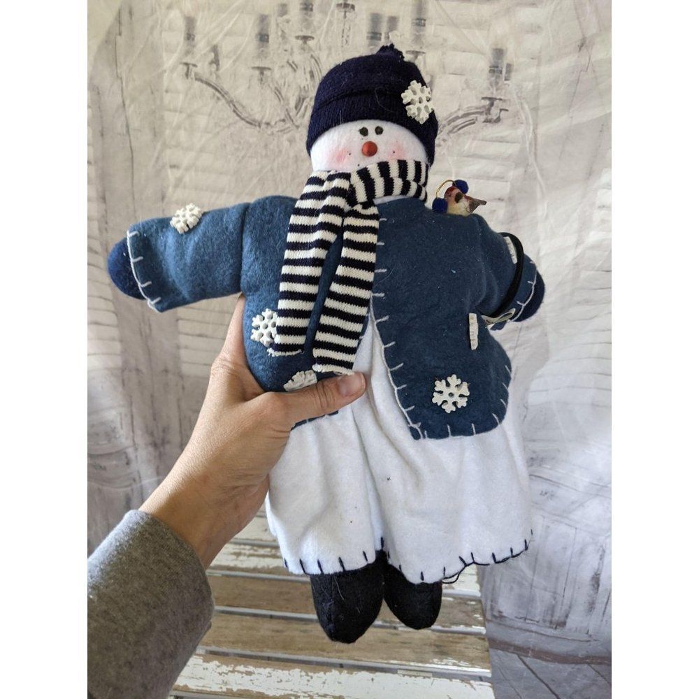 Country folk art snowman bird Xmas decor